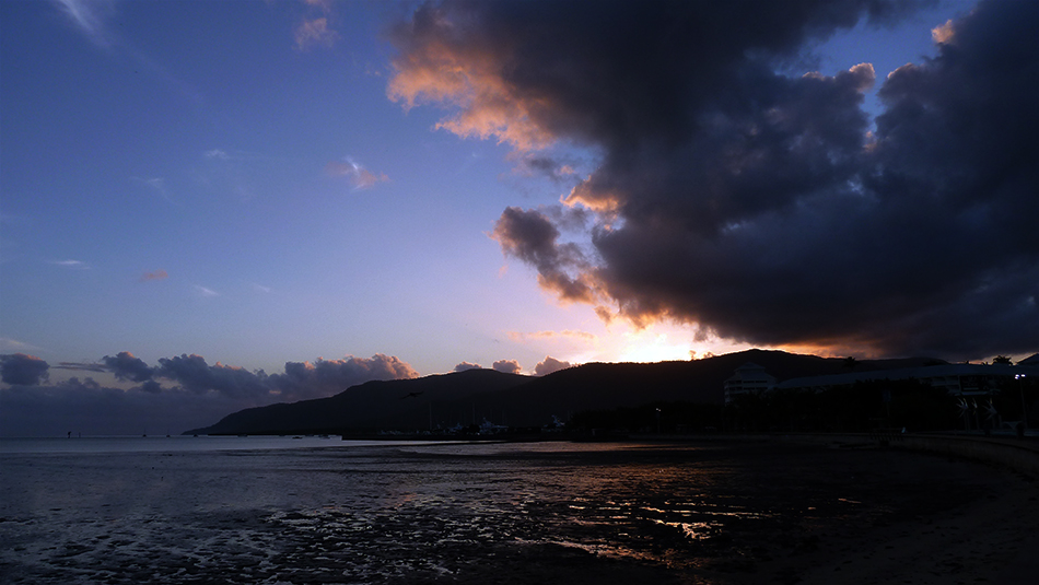 Low tide sunrise