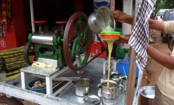 'Sugar cane juice' - Colem, Goa, India, 2011